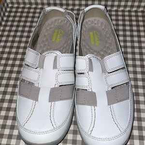 New Clarks Haley Stork 6.5 W 6 1/2 Leather Sandals Slip on Summer Comfort Shoes